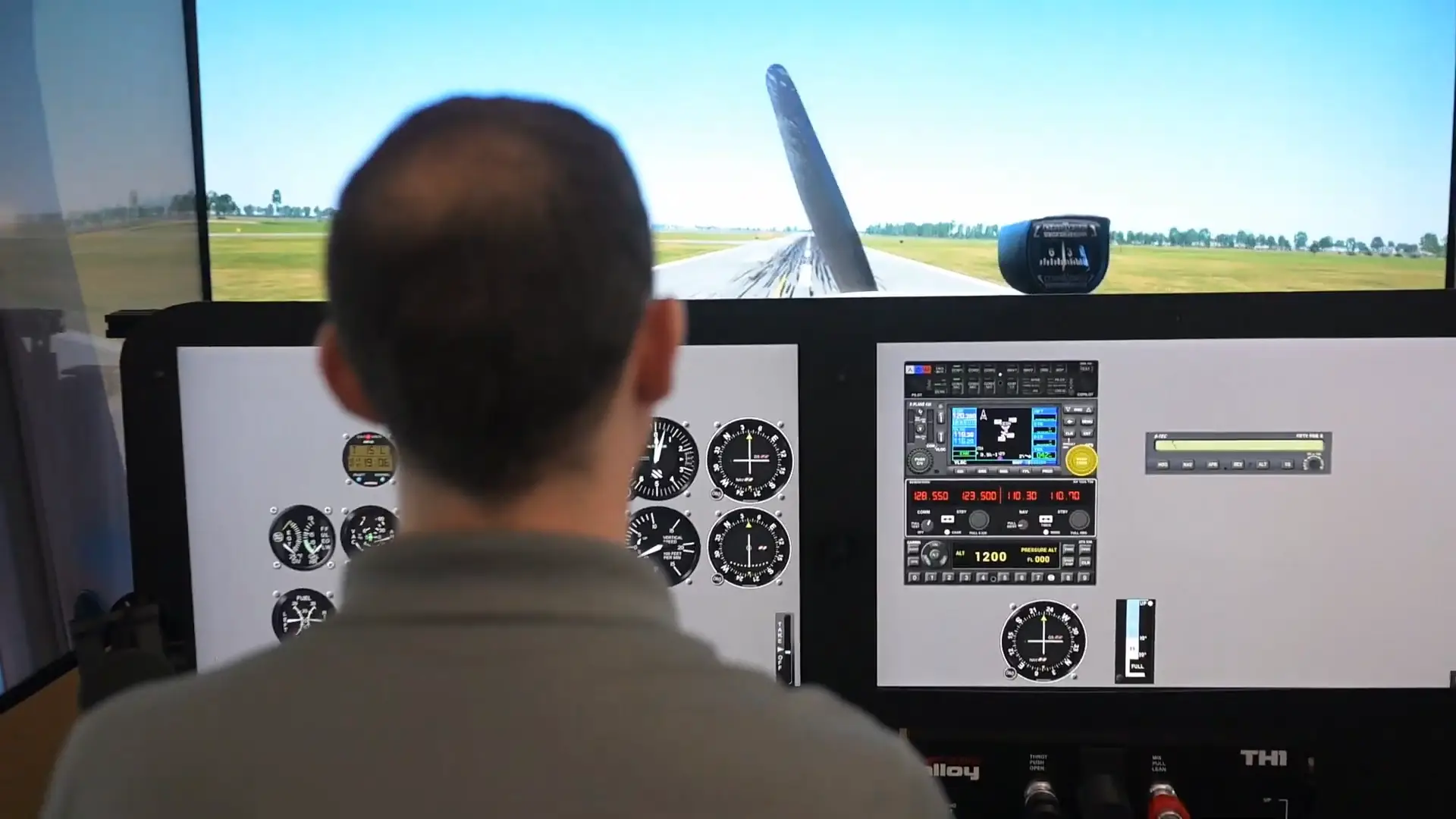 Pilot taking off training solo simulator