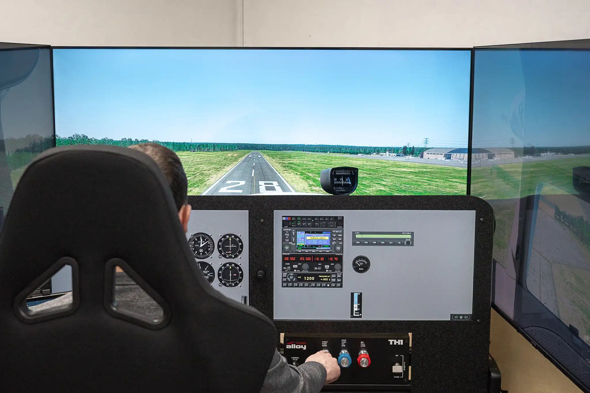 Weather-proof simulator pilot training